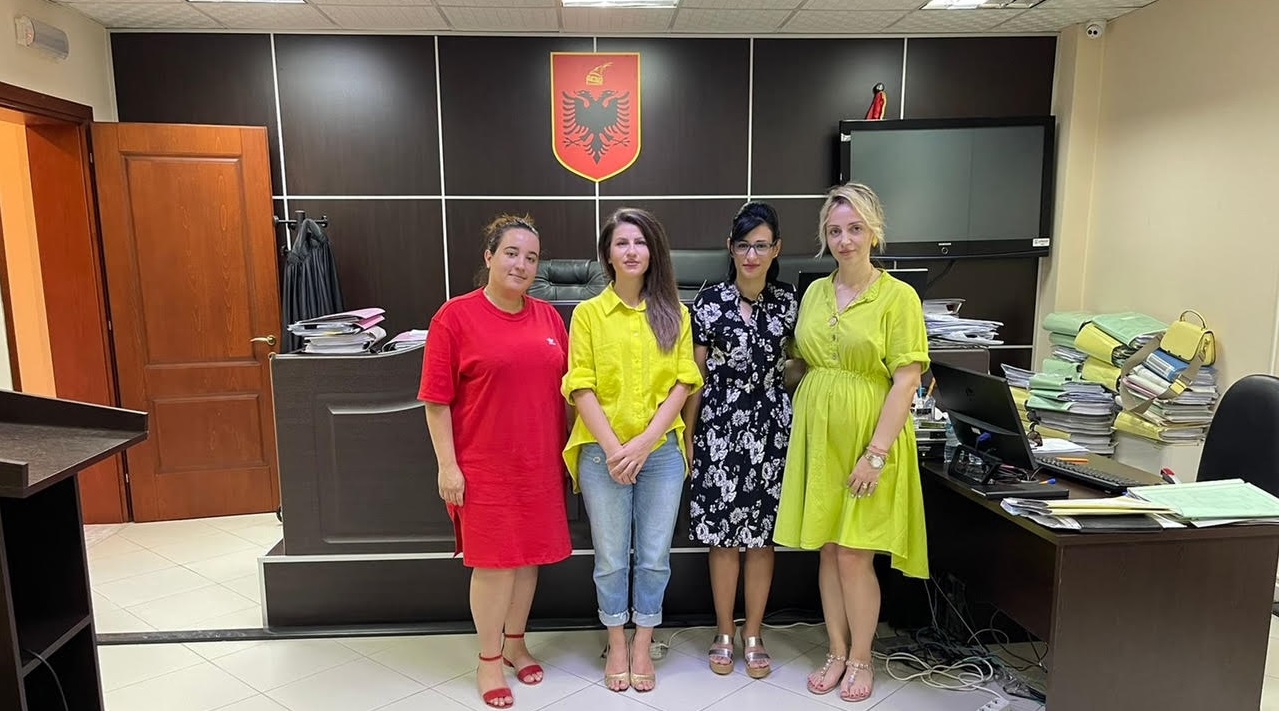Dega Territoriale e Shërbimit të Provës Vlorë organizon takim me Gjykatën e Shkallës së Parë të Rrethit Gjyqësor Vlorë